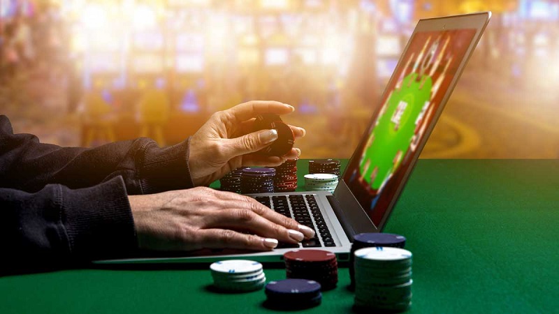 Poker Online Là Gì? poker online